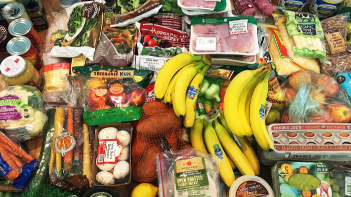 Here are three trivia facts from the 2000 grocery industry: Bacon was $1.39 for a one-pound package, iceberg lettuce cost 59 cents a head, and russet potatoes were 79 cents for a five-pound bag.