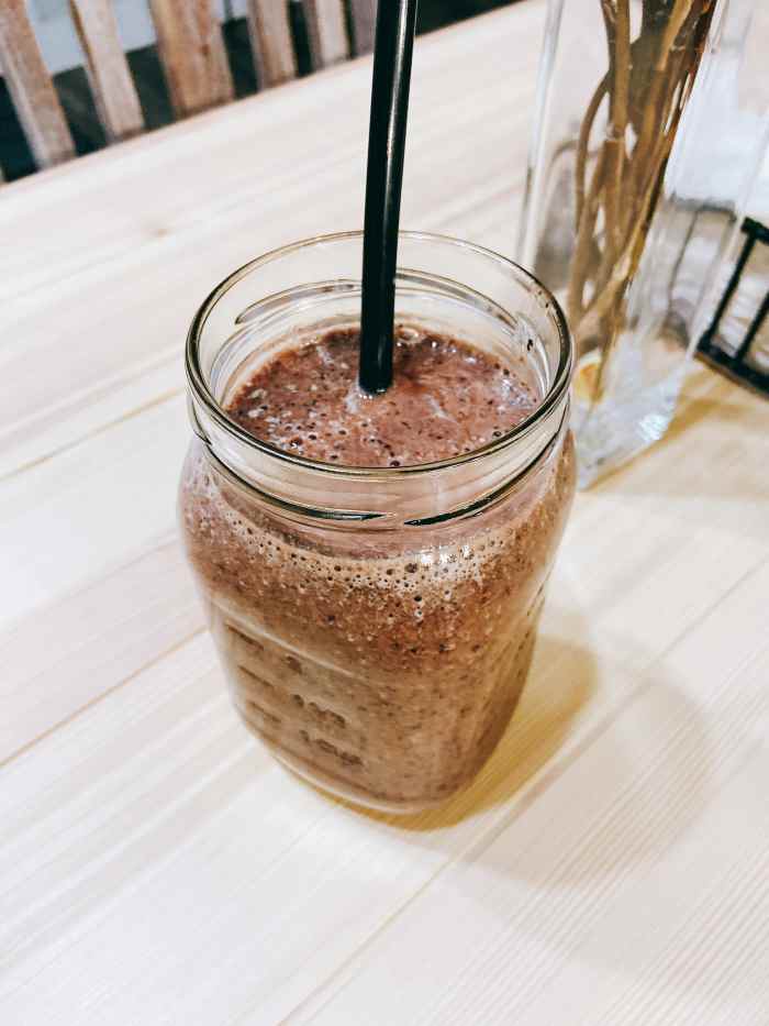 My favorite homemade healthy smoothie. It's delicious too! 