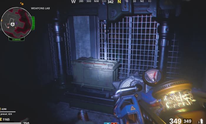 This will only appear while in the Dark Aether and you have collect the Electrobolt Upgrade.