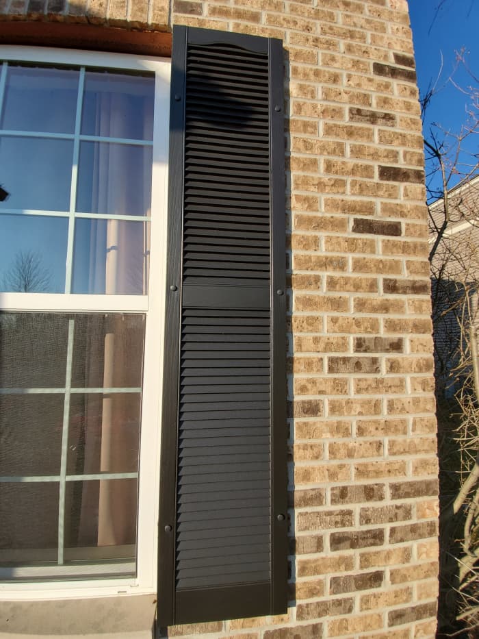 Painting wood shutters doesn't have to be difficult. This article shows you how to progress through the process smoothly. Here is a photo of some shutters I painted. The color is Tricorn Black from Sherwin Williams.