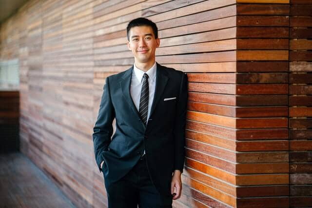 Career Gear provides business clothing, interview coaching, counseling, and follow up job support to men actively seeking employment