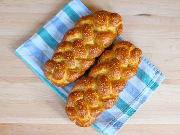 Pretzel Challah