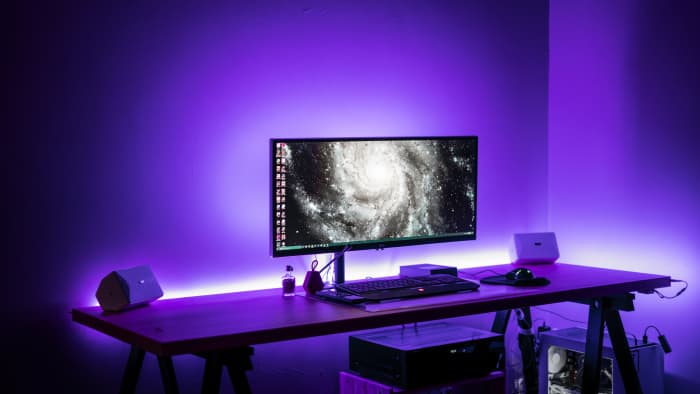 how-to-create-the-neon-bedroom-aesthetic-the-ultimate-guide