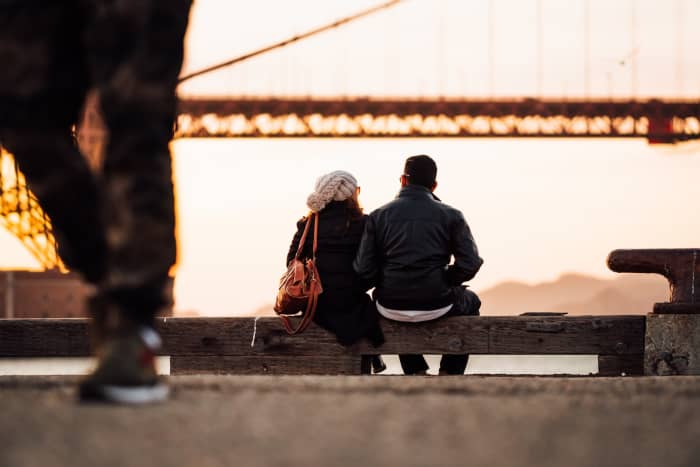 Switch it up for your second date by doing a different activity—try going for a walk, eating at a new restaurant, or watching a movie.
