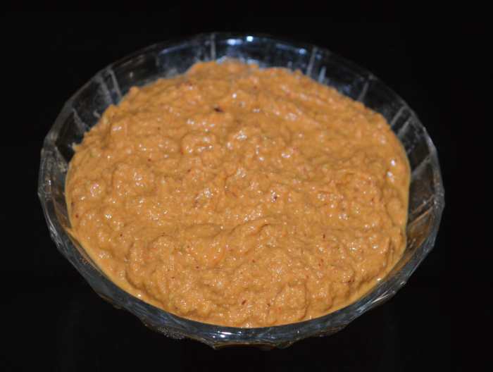 Serve this nutritious and delicious chutney with rice, dosa, idli, chapati, paratha, etc. Moolangi gojju makes a delightful side dish for all types of meals. Enjoy!