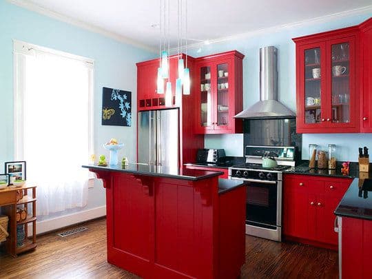 The kitchen should be a mix of fire and water energies. You should have objects with curves and sharp lines, blue and red, and mixed materials.