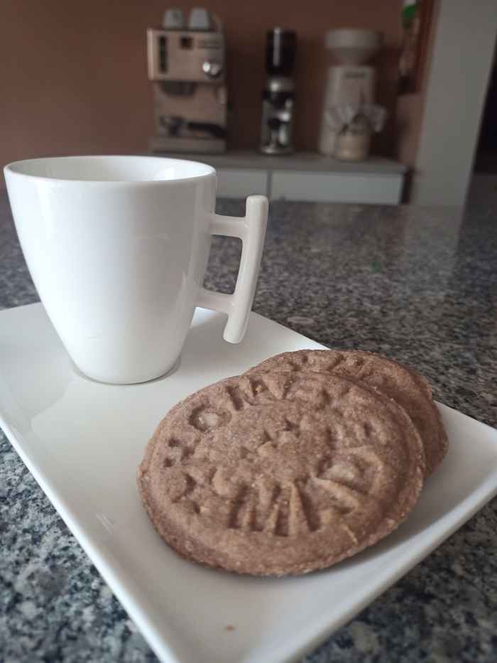 spent-grain-spice-biscuits