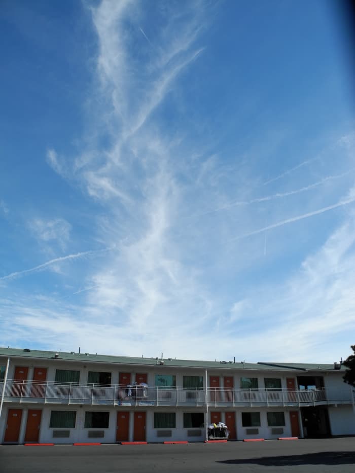 A few minutes later, the photograph above, morphs into this-- with the right wind and atmospheric pressure.