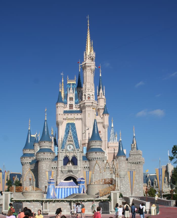 Can you eat like a king (or princess) and still dine cheaply at Disney?
