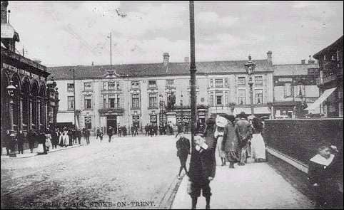 Campbell Place, Stoke, 1905. You can see the railings on the right are where the canal comes out from the tunnel under the factory and then goes back underneath Church Street again.