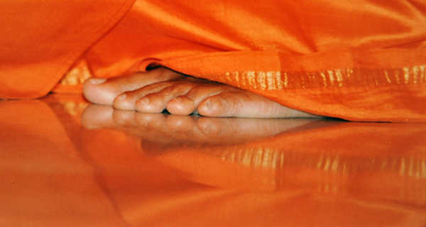 The whole Universe is all about reflection. 'Reflect' on those beautiful feet and they will 'reflect' in your heart as well! That is Divine Deja vu.