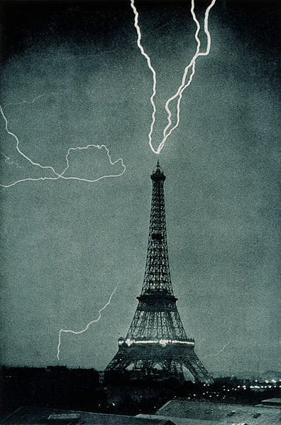 As I sat in the ashes of my French romance, I realized in this case I really should have listened to my father's voice of cynicism and reason.