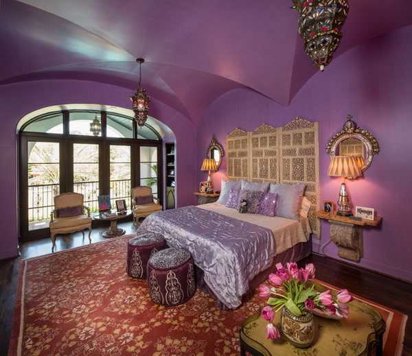Purple and pink are excellent colors in the Ox bedroom. Rely on metal objects and rugs to bring the room together. Things should look tidy.