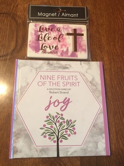 I found these neat devotionals on the fruits of the Holy Spirit that I thought would go perfectly into these goodie bags!