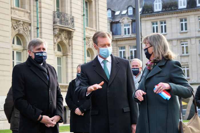 Inauguration of the 3rd phase of the tram line at Luxembourg City on 13 December 2020. Following the ribbon cutting ceremony. From left to right, Minister Bausch, Grand Duke Henri and Mayor Polfer.