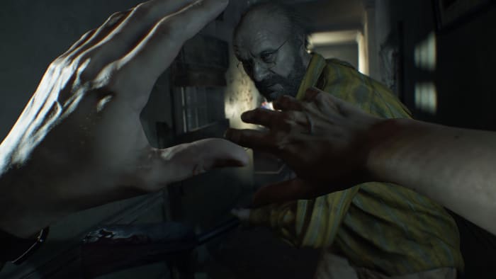 The first-person perspective gameplay of "Resident Evil 7: Biohazard" enhanced its claustrophobic atmosphere and indomitable enemies.