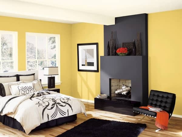 Contrasts are a smart way to go in the Snake Zodiac bedroom. Yellow and black are both lucky colors for the snake. Black is more related to yin, so it's relaxing. Yellow is more earthy, which is a blend of yin and yang.