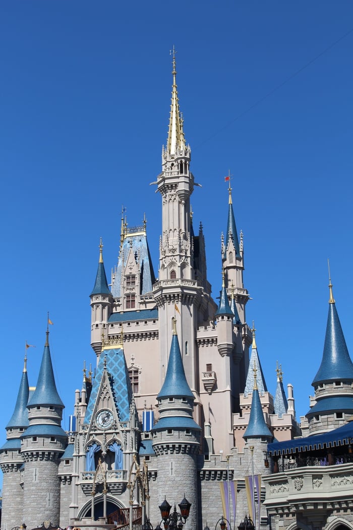Are you tired of staring at this effing castle? Maybe you can stare at this fun factoid instead: Did you know that Disney World is not actually in Orlando? It's in Lake Buena Vista, which is an alternate universe just South-West of Orlando.