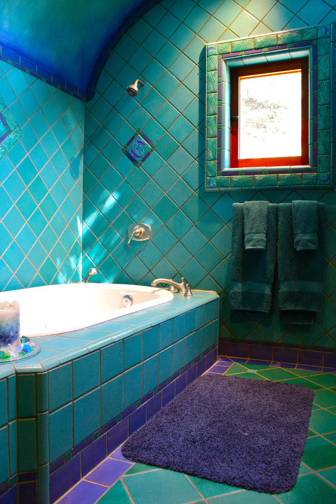 The Chinese Zodiac Goat bathroom should be colorful. It should be atypical. Play off contrasts and various different items. You should have a window for sunlight.