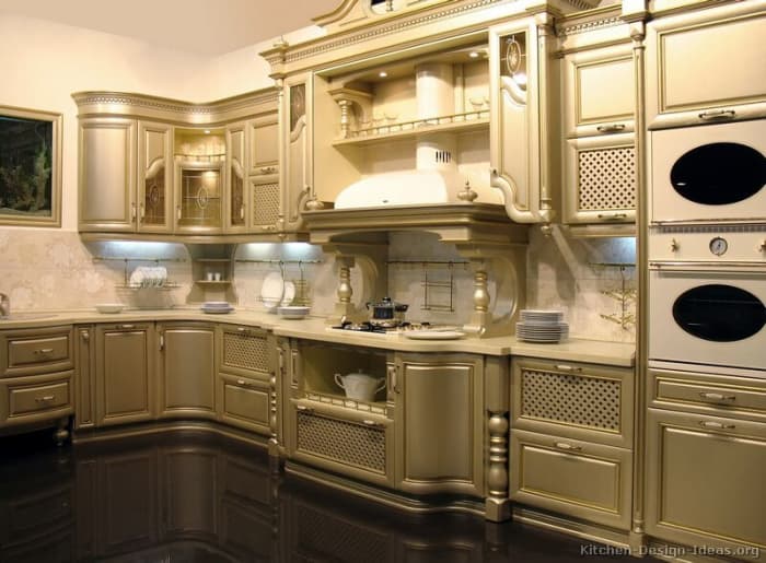 The Chinese Zodiac Monkey's kitchen is a blast of metal. They like for the kitchen to be in golden or yellow hues. Any metal objects should be out on display. Cover up wooden utensils and features.