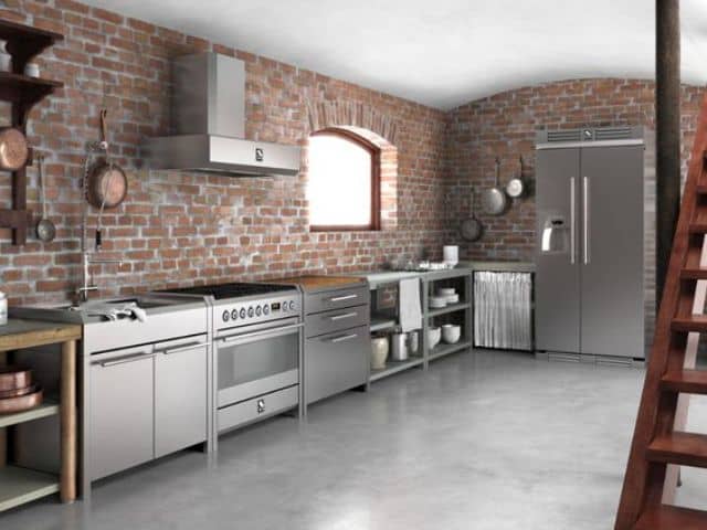 A country style kitchen befits the Chinese Zodiac Rooster. They love a mix of bricks and metal. They're not a fan of wood features. They also like the colors gold, yellow, and brown.