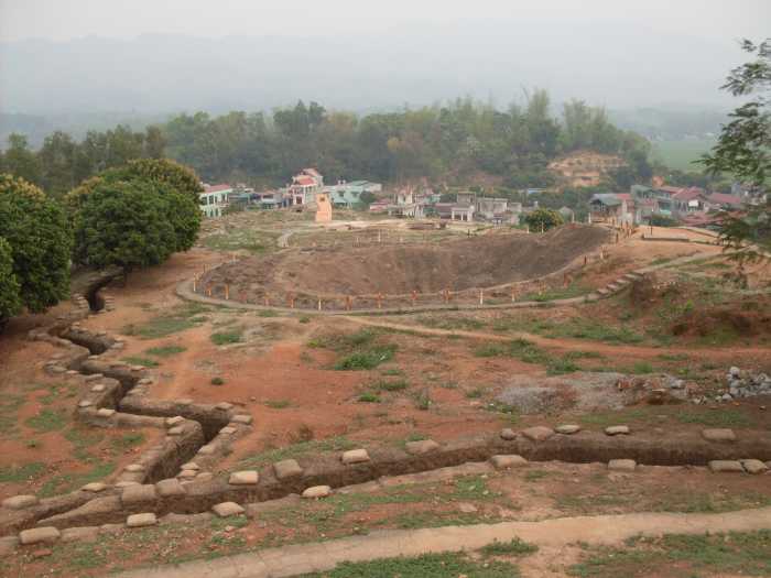 Giap's Viet Minh troops dug a tunnel under on of the French strong points destroying it in one giant explosion.