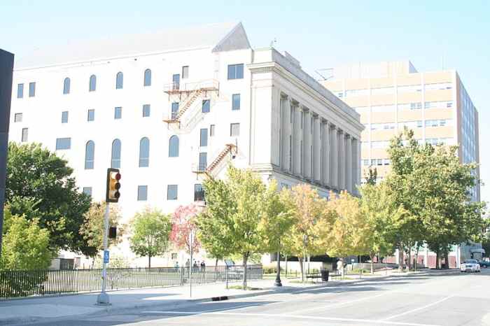 Journal Record Building