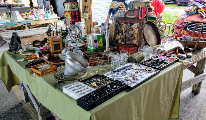 Top 10 Best Flea Markets - HubPages