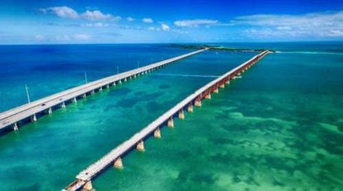 One of the most scenic drives in the Big Seven Travel is the Overseas Highway, which links Miami and Key West. The stretch of U.S. 1 on the journey, the blue waters.