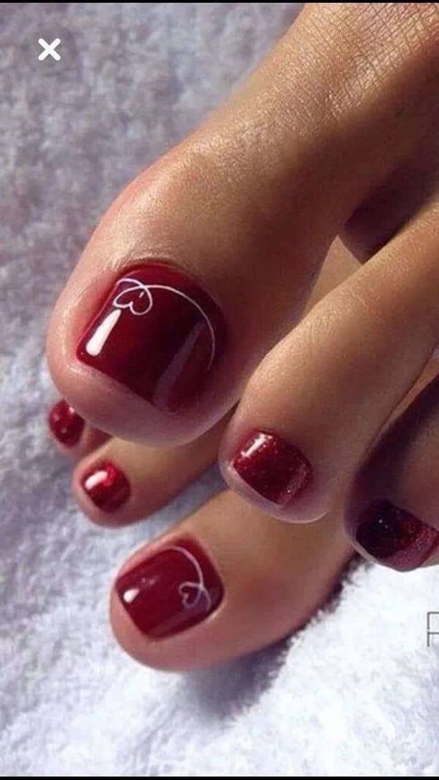 Stunning Summer Toenail Designs To Show Off On The Beach Bellatory