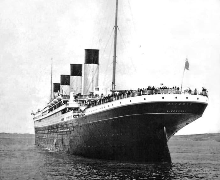 Young love for this Irish couple on the Titanic leaving Queenstown Ireland