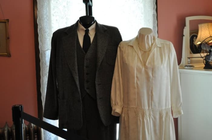 Replica of Ernest Hemingway and Pauline Pfieiffer's wedding clothing found in the Hemingway-Pfieffer Museum.