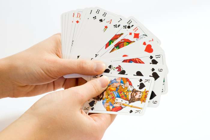 After getting vaccinated, card and Mah Jongg players may be thinking of returning to their in-person weekly game. Photo by mali maeder from Pexels