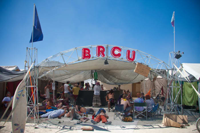 Stay at camp, take a nap, play some cards, make some art. Take a break from roaming when it gets hot.