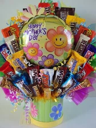 35+ Awesome DIY Mothers Day Candy Bouquet Ideas to Sweeten her up ...