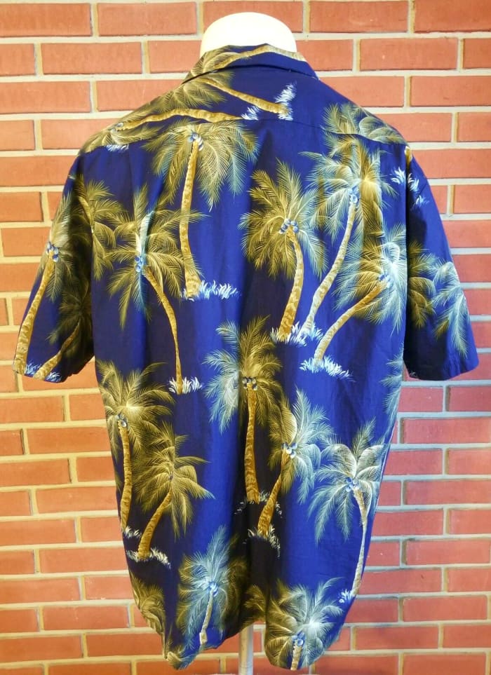 Back Side Profile of the RJC 100% Cotton Hawaiian Short Sleeve Button Front Shirt Made in USA Men's 2XL