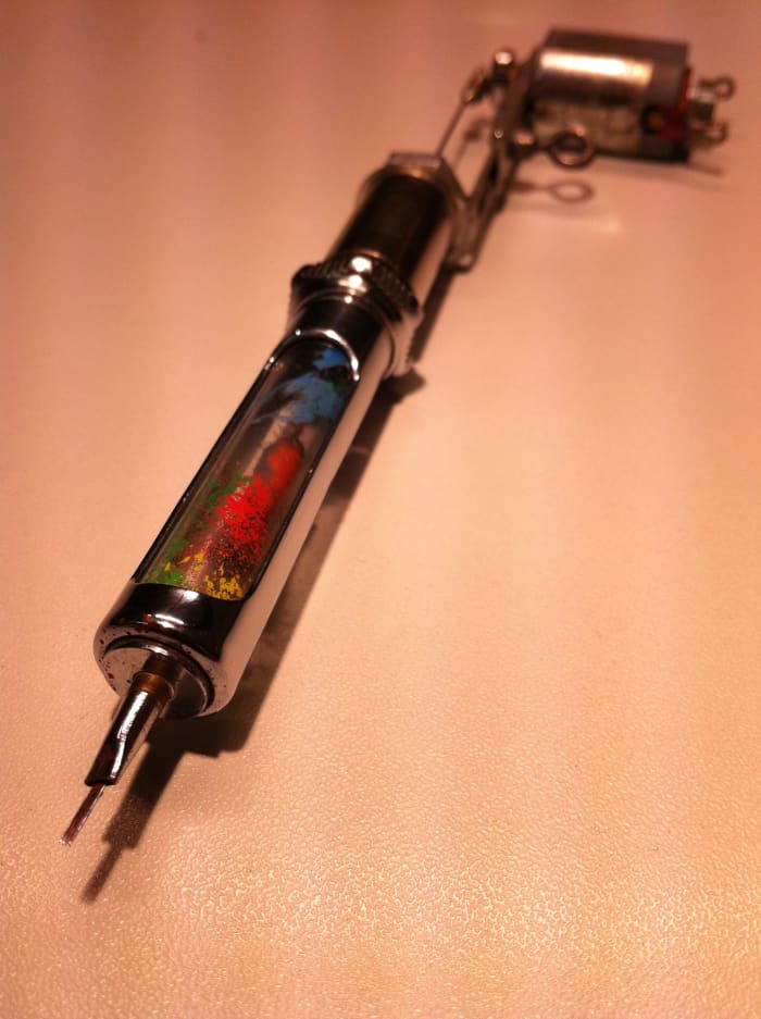 A tattoo machine.