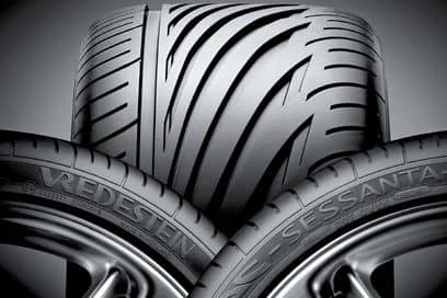 Included in this tire buying guide: Vredestin Ultrac Sessanta tires—a little known but very high-quality Dutch performance tire brand.