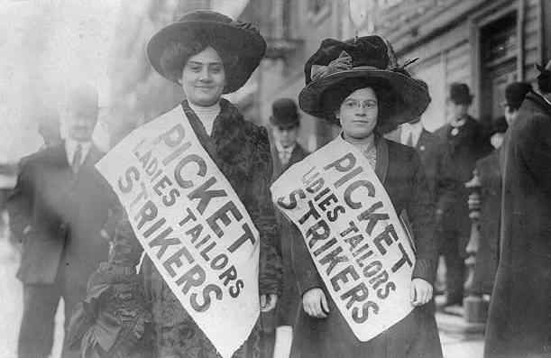 Garment workers strike NYC 1910