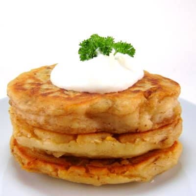 A well done boxty will puff just a bit and turn golden brown on the outside. Crusty exterior, fluffy interior: what's not to love?
