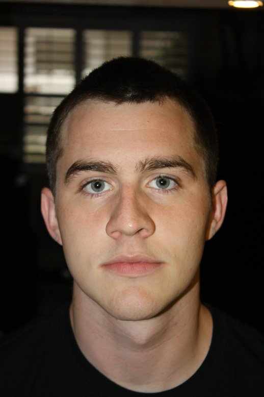 straight-makeup-for-males