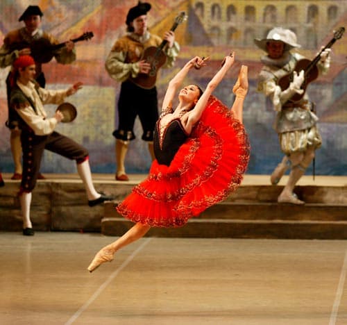 Svetlana Zakhorova is one of the best and finest of the new generation of Russian Women Photo by Damir Yusupov