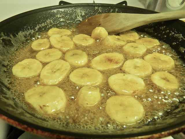 Over-ripe bananas fried in rum and sugar to make the perfect dessert. This is known as Jamaican Bananas