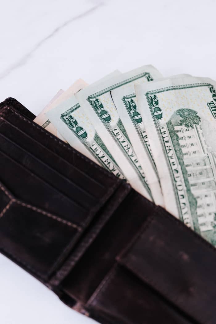Over time, completing surveys at Prize Rebel can help put a few more dollars in your wallet. Photo by Karolina Grabowska from Pexels