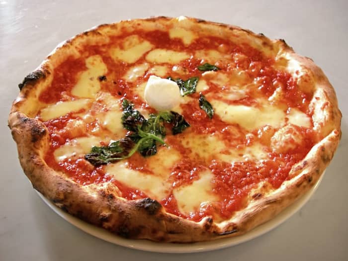 Fitspo memes: Don't reward yourself with food; you're not a dog. Schools: Stick to your reading levels and only read books within them to eat a slice of this.