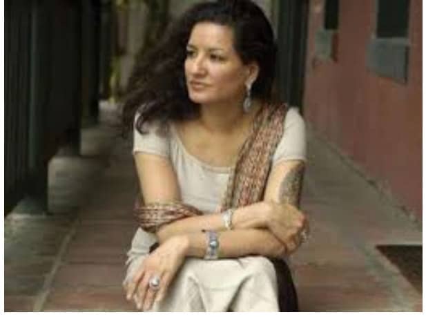 In her short story, “Woman Hollering Creek,” the Chicana author, Sandra Cisneros, addresses the collective feeling of pain and sorrow often associated with the story of La Llorona.