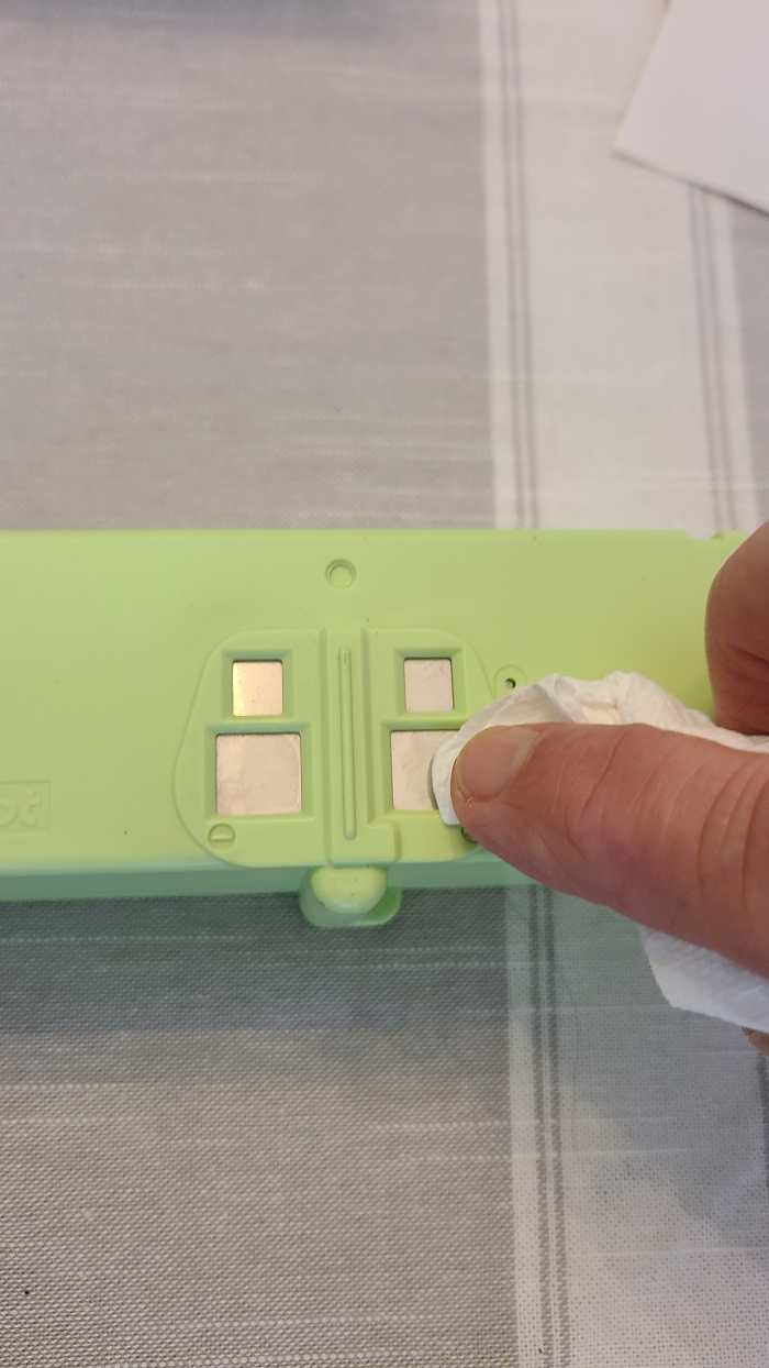 Roomba Won't Charge? Here's How to Fix It Dengarden