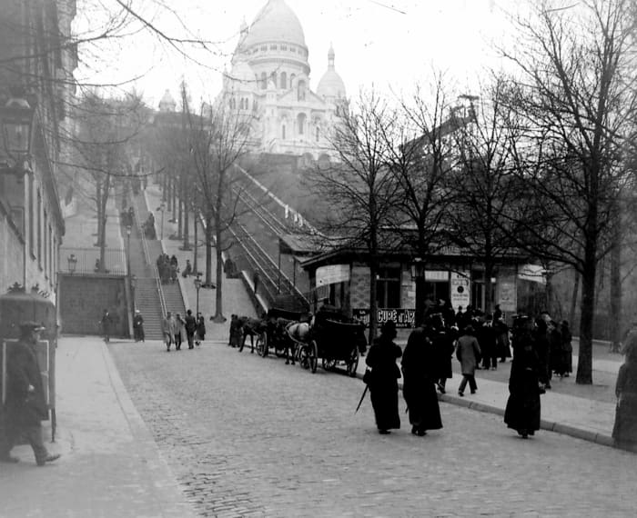 Paris Funicular Railroad at Montmartre. Photo taken by Yan Terrien's grandfather Maurice Terrien 1914-18