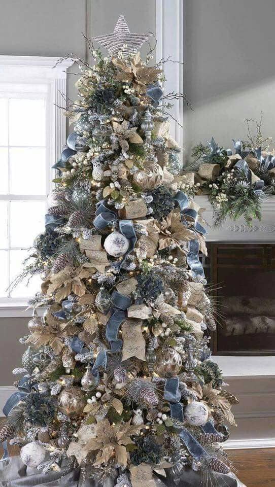 Gorgeous Christmas Tree Decorations That You'll Love