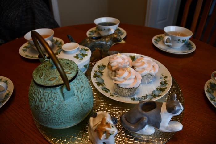 Sampling teas from Oregon Tea Traders. The teas are a mix of black, green, chai, floral, and herbal. Some of the teas are caffeinated others aren't.